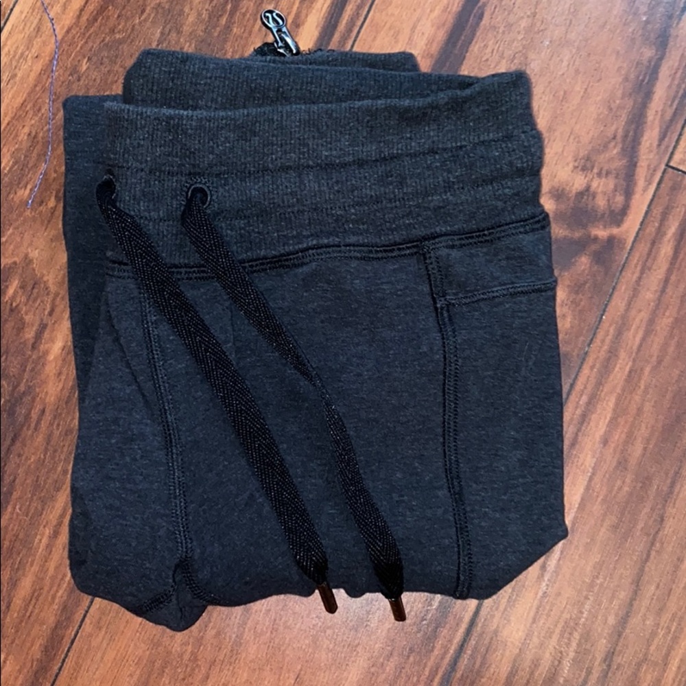 lulu joggers
